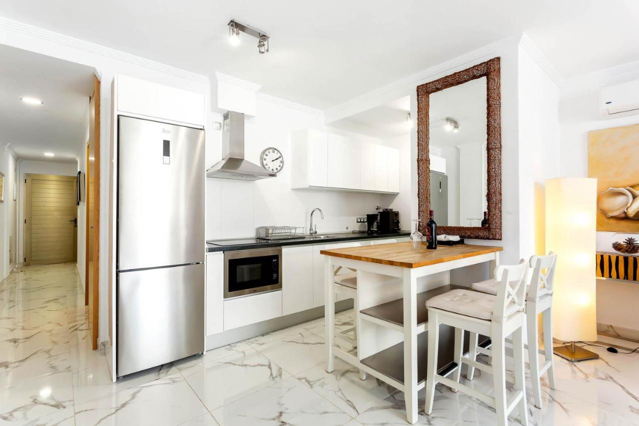 Ribera Del Puerto - Luxe Apartement With Great Terrace And Sea View Puerto De Mogan Bagian luar foto